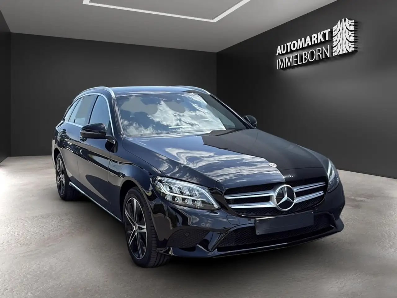 Mercedes-Benz C 300 e T AHK*Kamera*LED*18*DAB*Navi*Teillleder 2