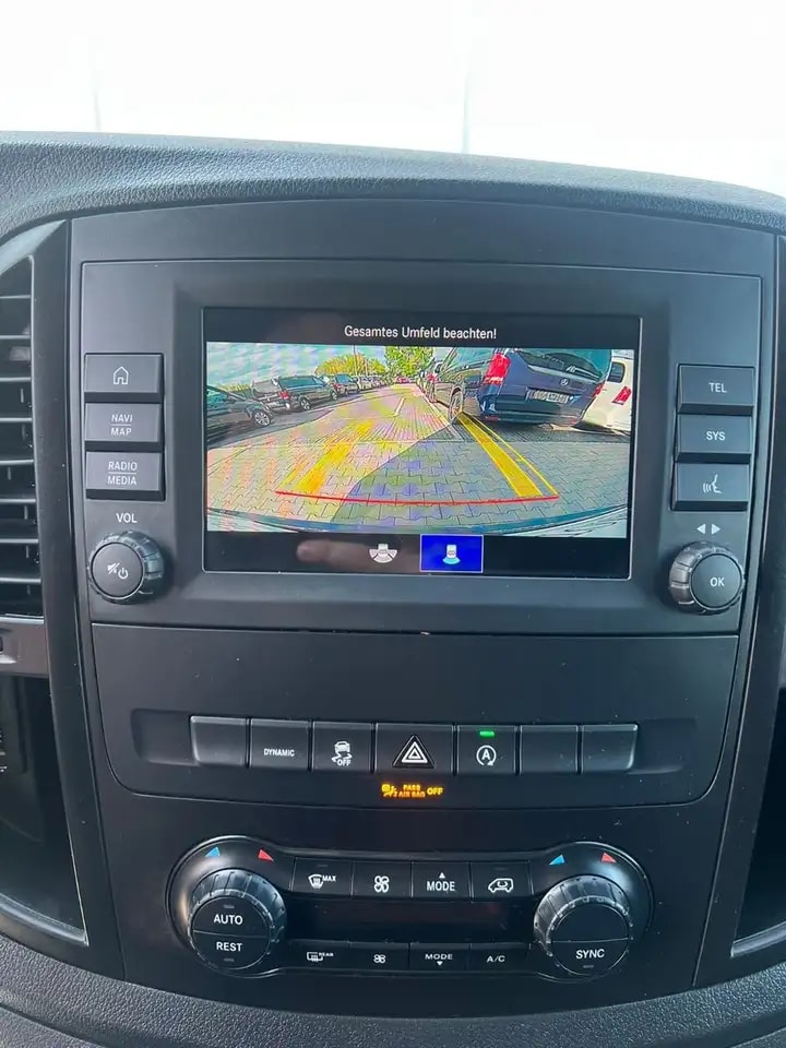 Mercedes-Benz Vito 124 TOURER EXTRALANG 4x4 NAVI KAMERA 8-SITZ 18