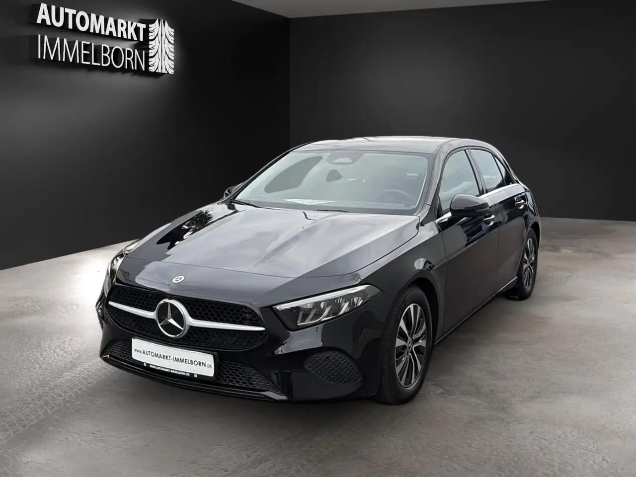 Mercedes-Benz A 200 d Kamera*LED*NaviTouch*LM*Teilleder*1Hand 3