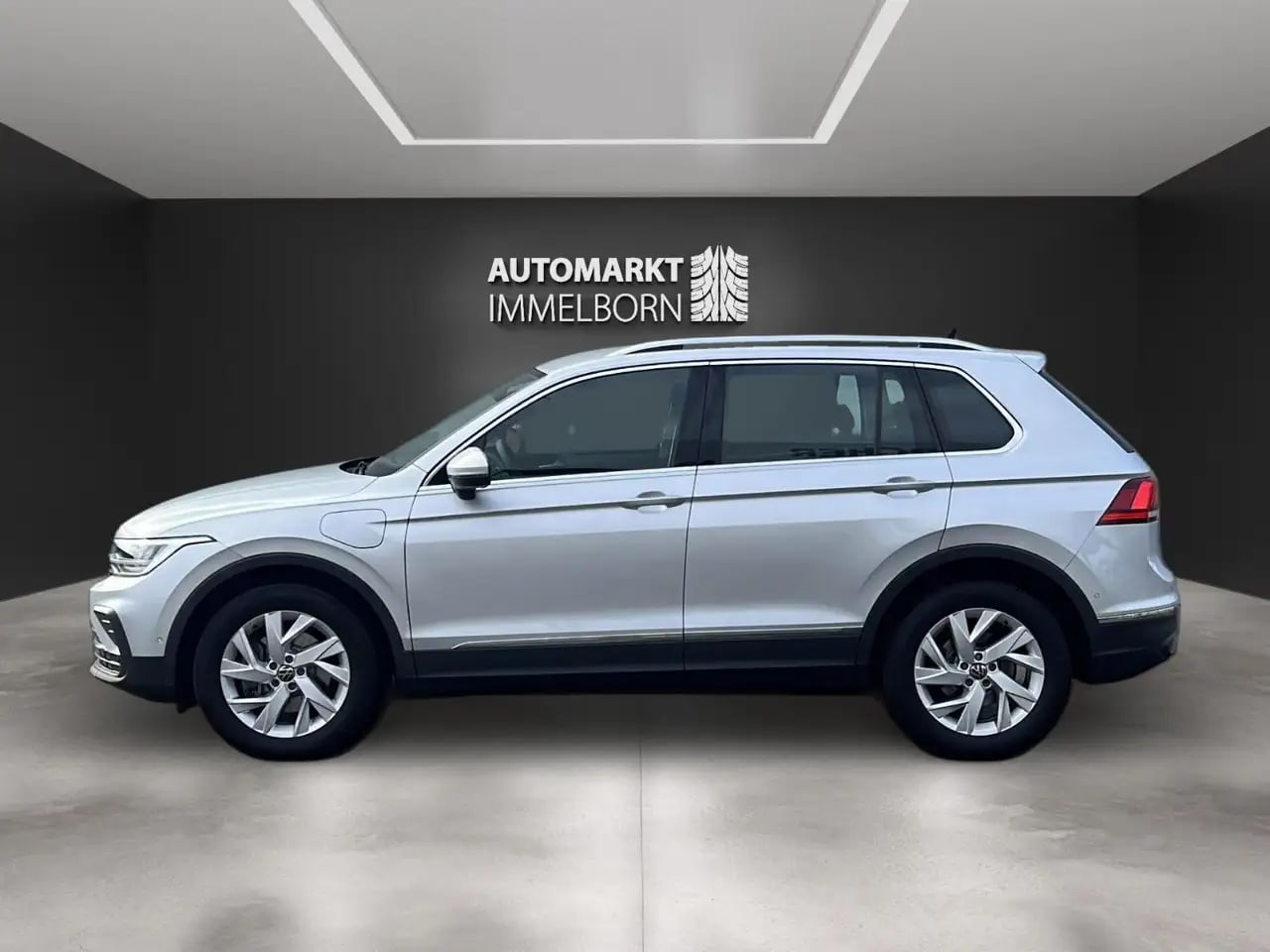 Volkswagen Tiguan Life eHyb Massag*LED*Kamera*4xSH*Winterpa 11