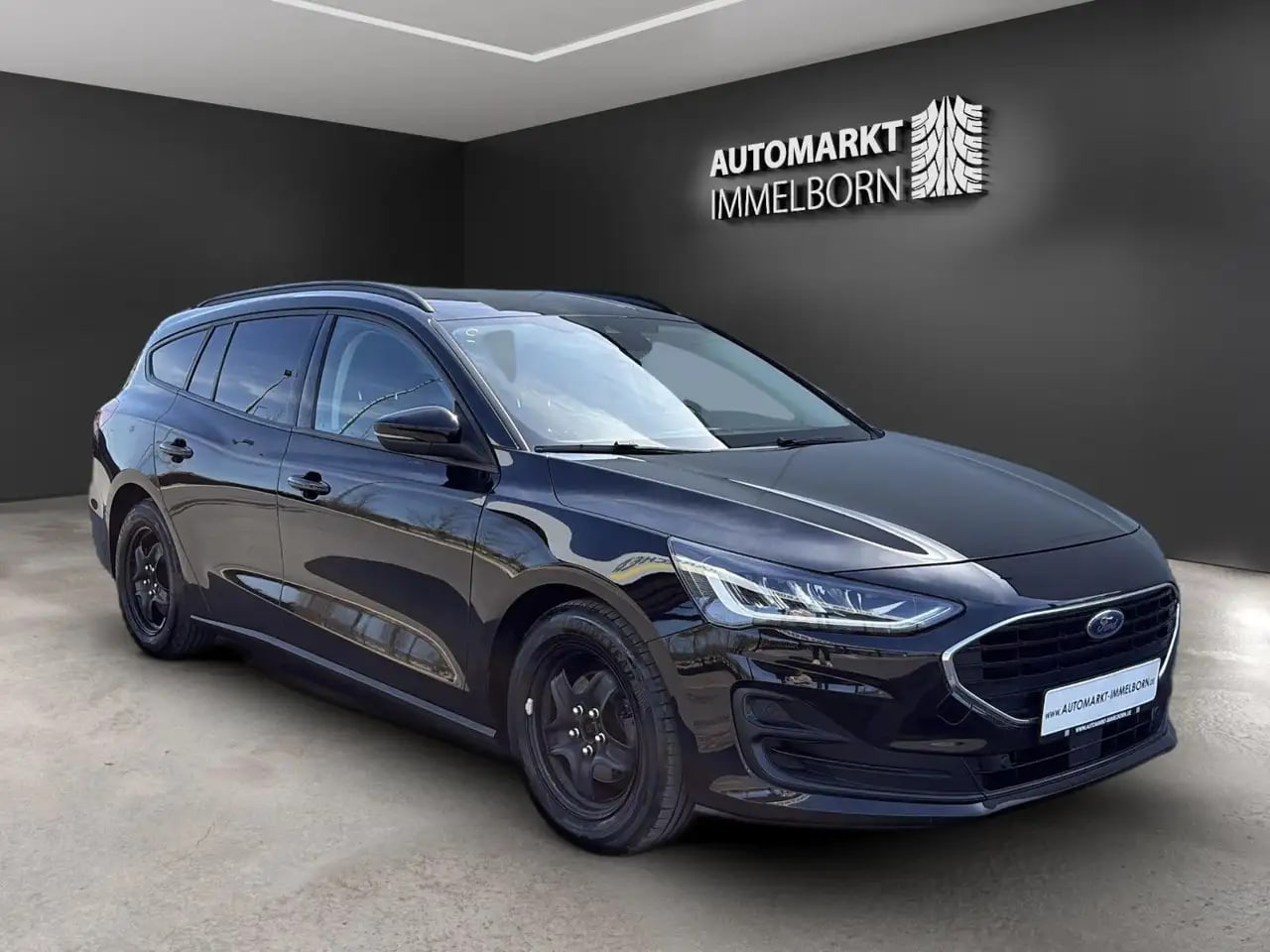 Ford Focus Cool Connect NewModel LED*LM*Navi*Winterpa