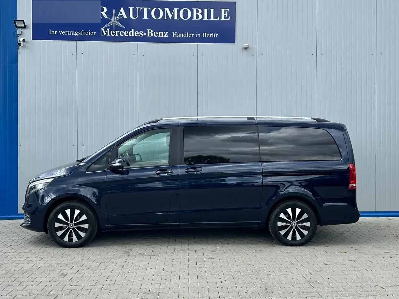 Mercedes-Benz V 250 LANG 4MATIC 9G NAVI WEBASTO LIEGEPAKET AHK 4