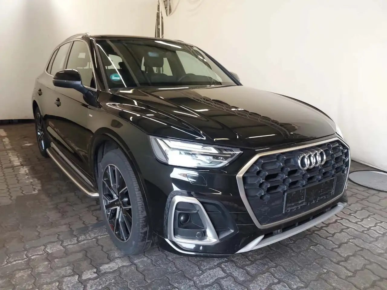 Audi Q5 S line 20*Leder*Virtual*ACC*Panorama*360*Soun 4