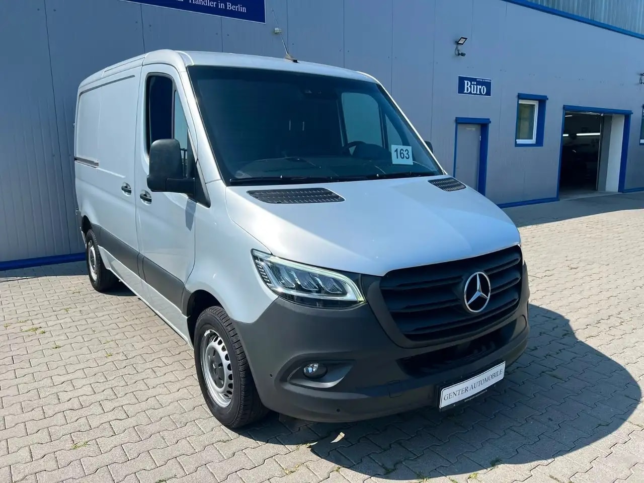Mercedes-Benz Sprinter 314 AUTOMATIK NAVI TOTWINKEL KAMERA LED 2