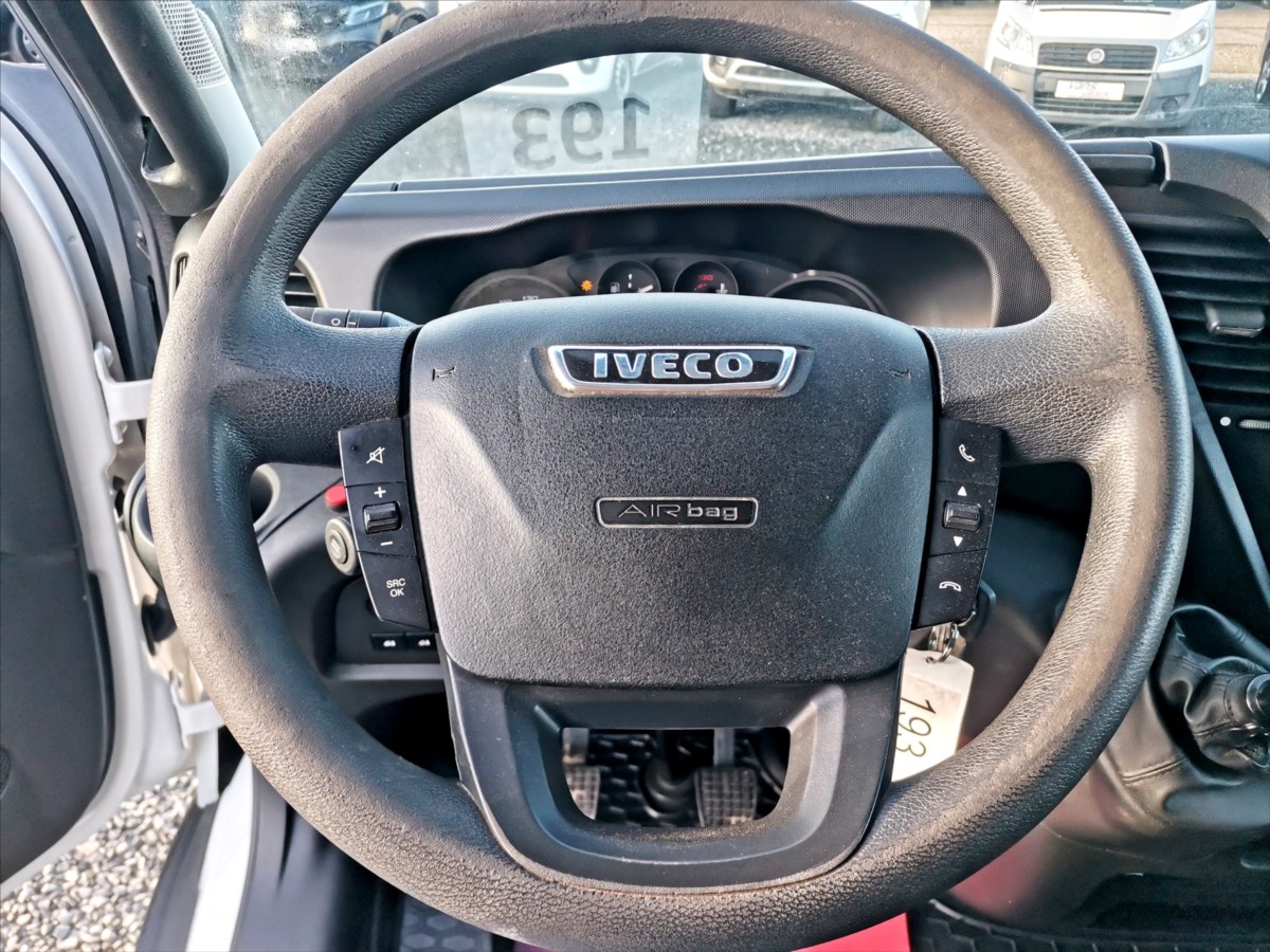 Iveco Daily 72C17 skříň 15pal/měchy/h.čelo 14