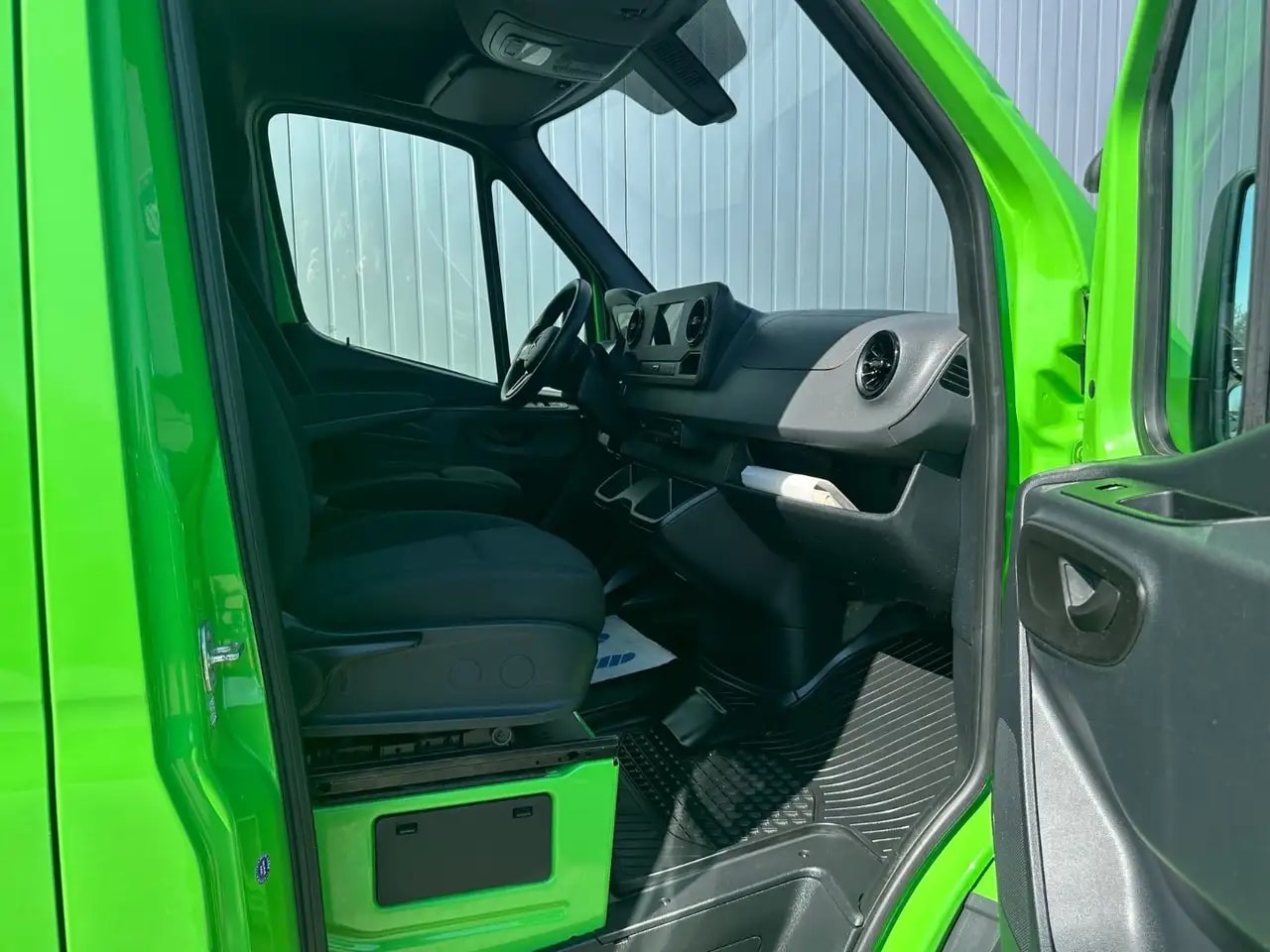 Mercedes-Benz Sprinter SPRINTER 317 LANG 9G-TRONIC TOTWINKEL 360°KAMERA 14