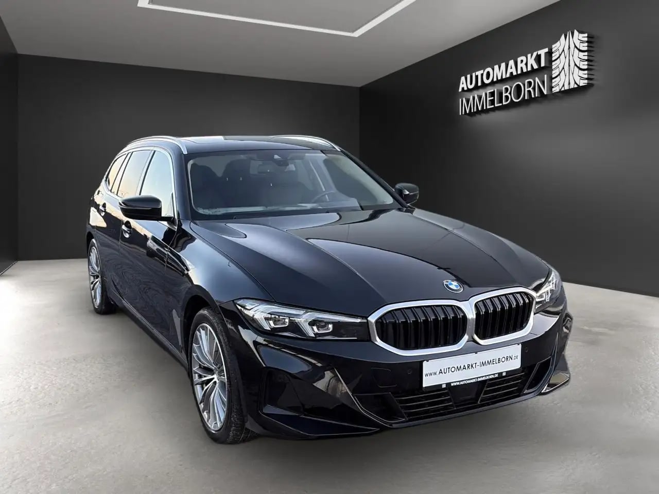 BMW 320 d xD Pano*STHZG*AHK*Kamera*ACC*Leder*LED 2