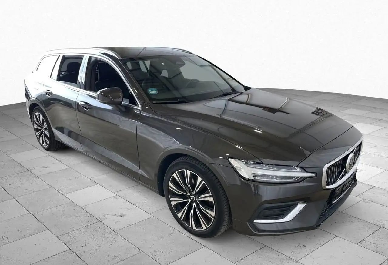 Volvo V60 Plus Bright VollLeder*ACC*SPUR*VZ*LED*Kamera 2