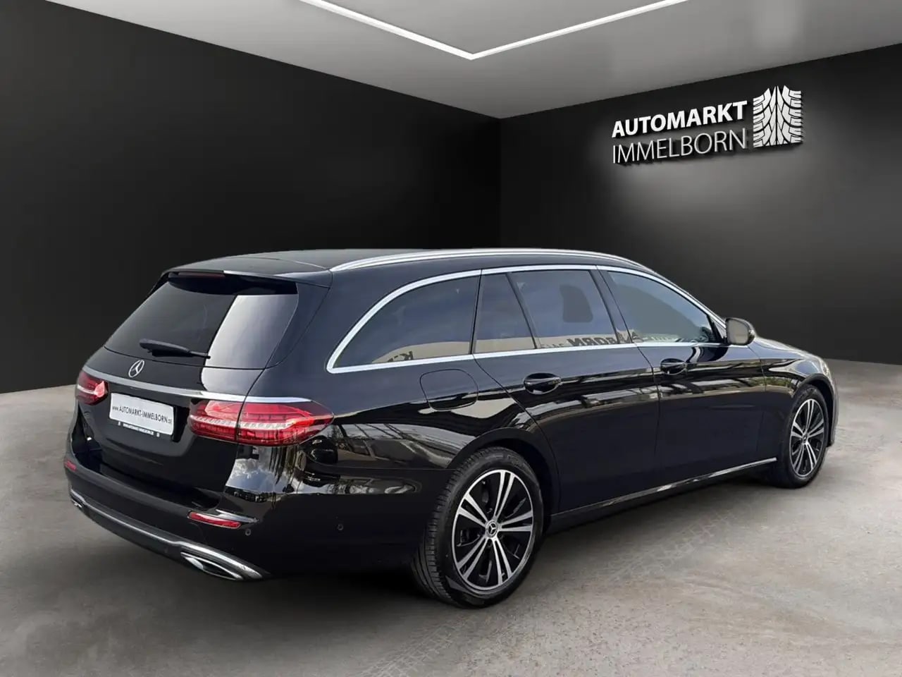 Mercedes-Benz E 400 d ALLRAD Burmest*LED*Kamera*Pano*Leder*STZ 8