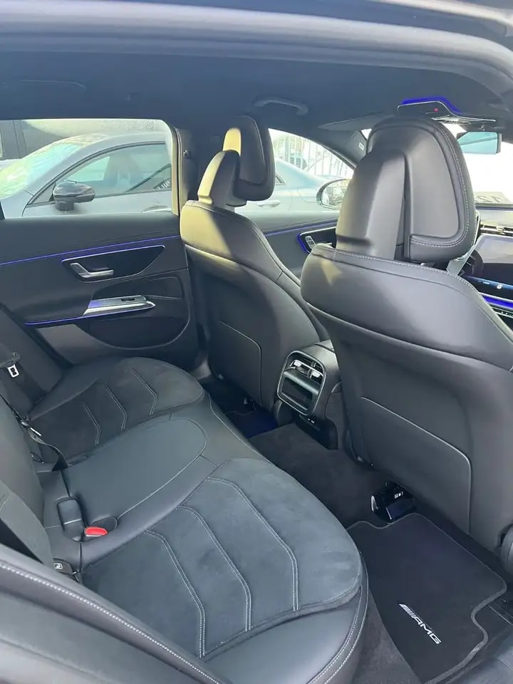 Mercedes-Benz E 200 T 9G 48V AMG-LINE MBUX KAMERA KEYLESS AHK 14