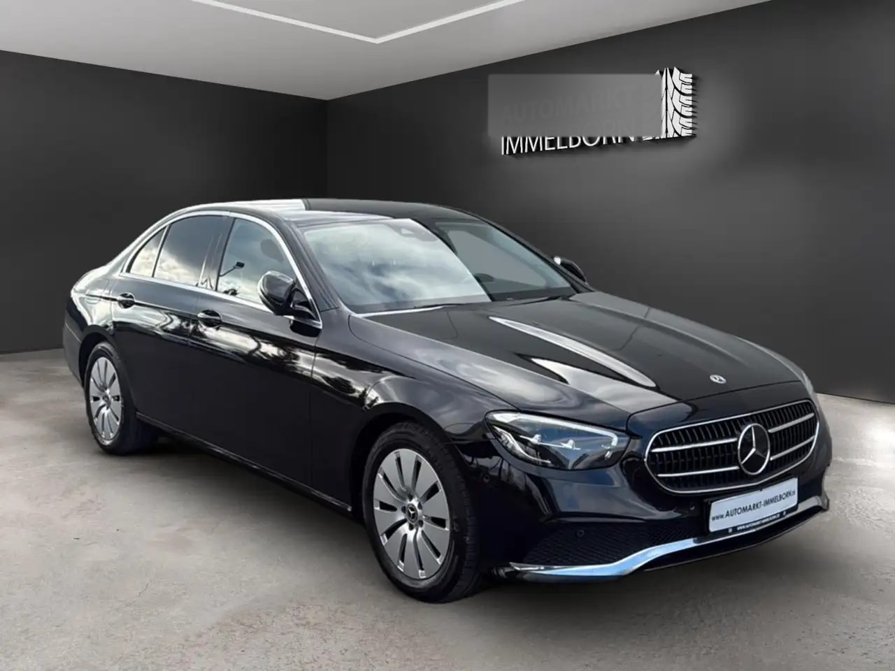 Mercedes-Benz E 200 d Automatik VollLeder*Kamera*Distro*LED*Na
