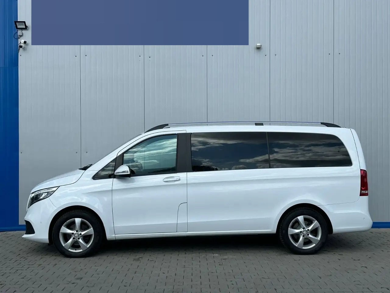 Mercedes-Benz V 220 LANG 9G-TR WEBASTO NAVI MBUX KAMERA 7-SITZ 4