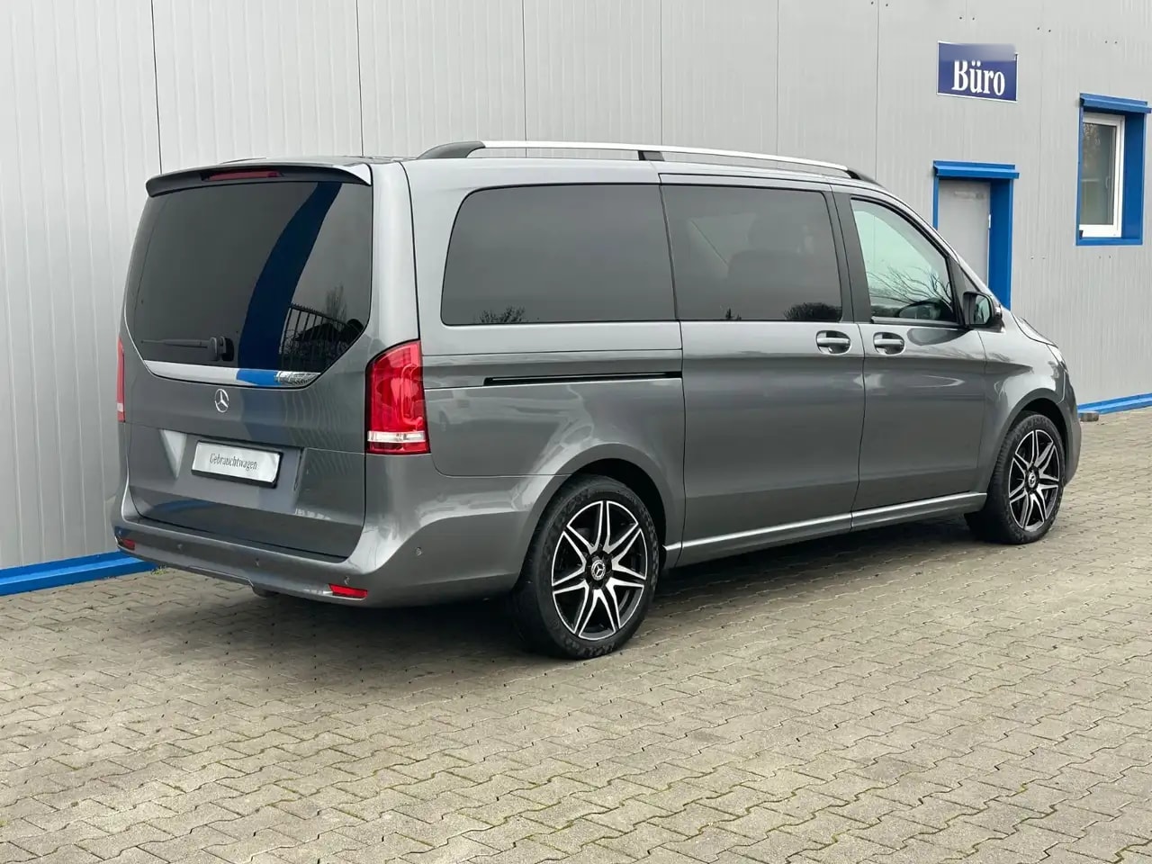Mercedes-Benz V 300 V300 LANG 4M AMG LIEGEPAKET WEBASTO LED EL.TÜREN 8
