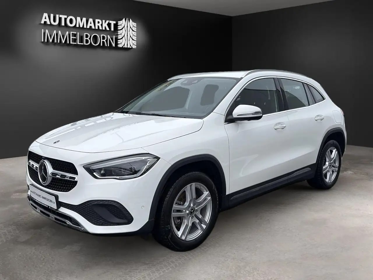 Mercedes-Benz GLA 250 e Mubeam*Distro*360*AHK*HUD*DAB*18* 3