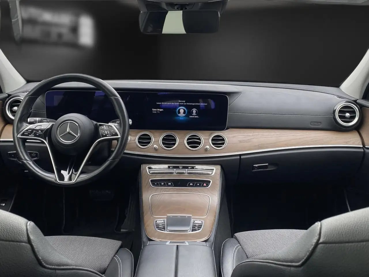 Mercedes-Benz E 300 de Pano*HUD*360°*AHK*Mubeam*SOH 94%*Widesc 12