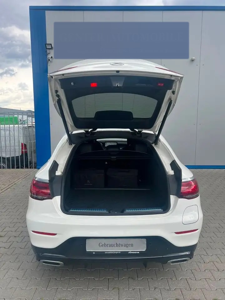 Mercedes-Benz GLC 300 de COUPE 4M AMG AIRMATIC KAMERA LED AHK 9