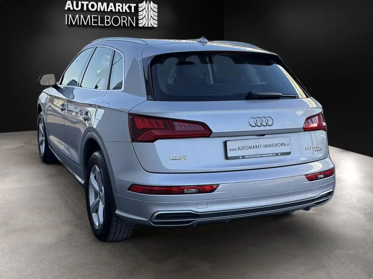Audi Q5 50 e quattro Kamera*LED*NaviTouch*SHZ*UVP64T€ 9