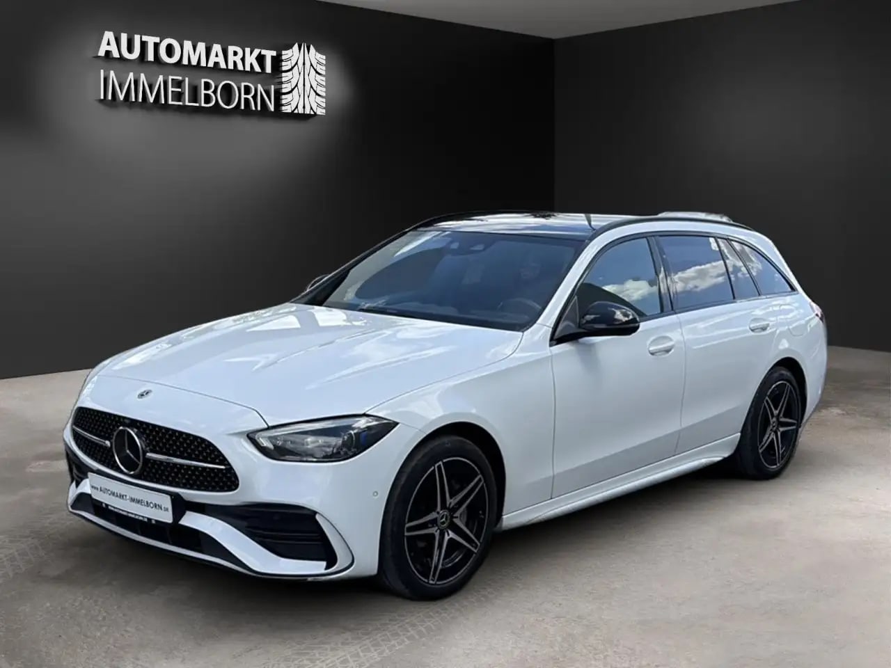 Mercedes-Benz C 300 T e 2 AMG Burmest*Pano*Distro*AHK*Kamera*1 4