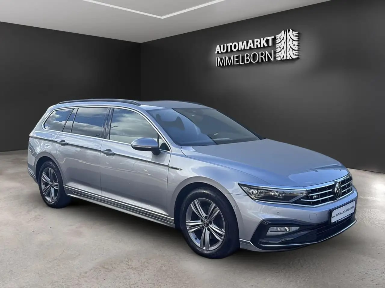Volkswagen Passat R Line Matrix*ACC*H&K*AHK*Massag*Kamera