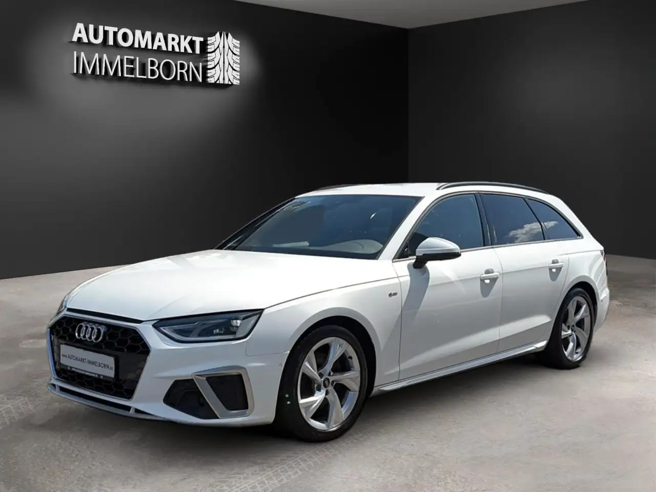 Audi A4 S line Kamera*ACC*Virtual*LED*Sound*3Zone*18 4