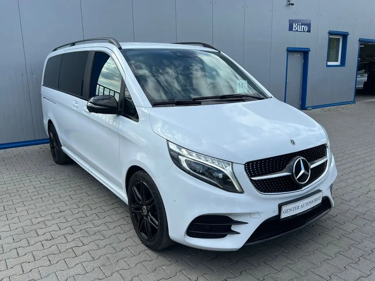 Mercedes-Benz V 300 V300 LANG AMG WEBASTO DISTRONIC LED AHK EL.TÜREN 3