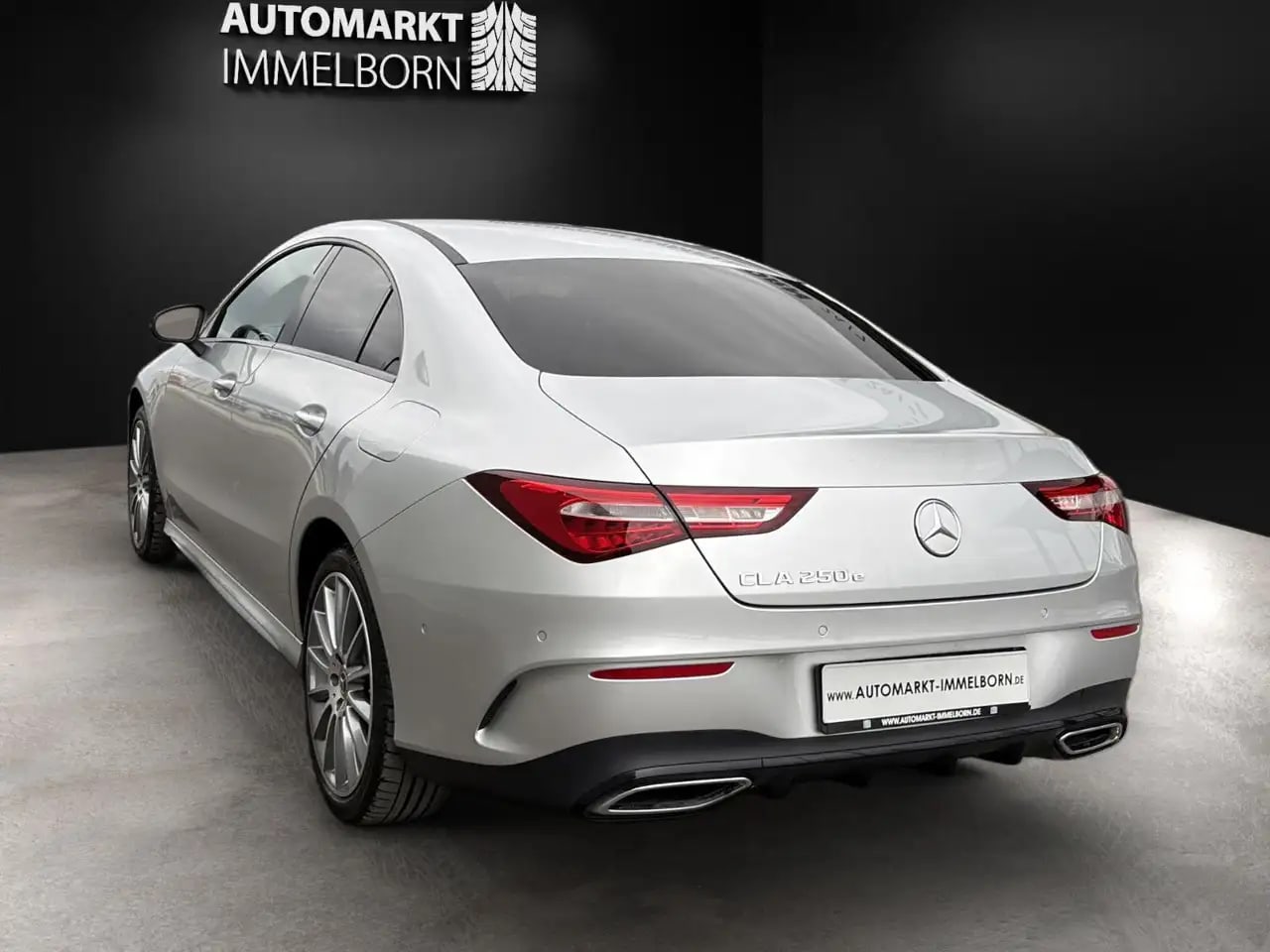 Mercedes-Benz CLA 250 e 2x AMG Night*19*Distro*360*Alcantara*L 9
