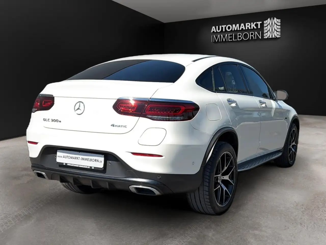 Mercedes-Benz GLC 300 e AMG Coupe 20*HUD*VollLeder*SOH97% 7