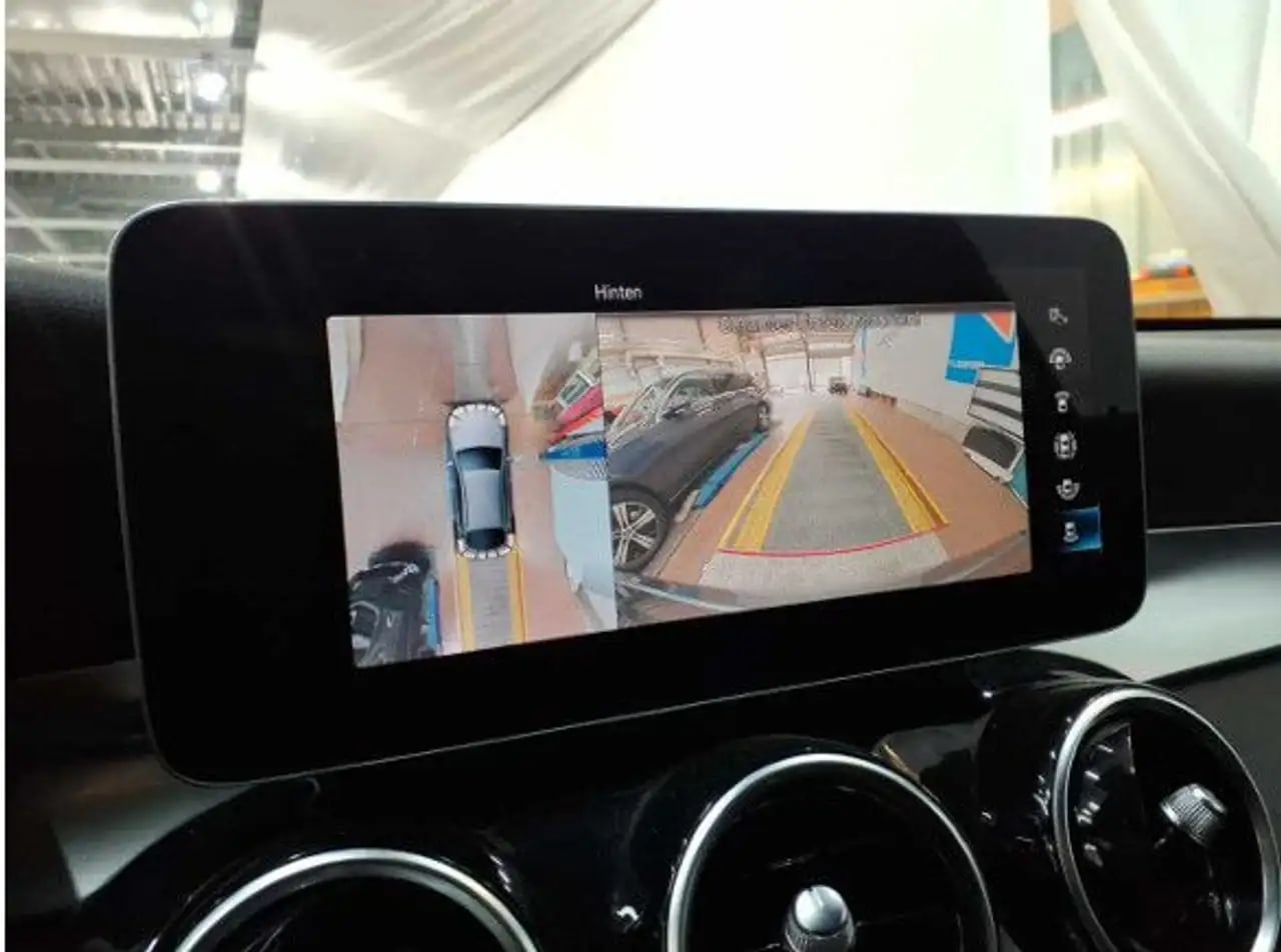 Mercedes-Benz GLC 300 d Coupe 360*Distro*SPUR+TW*AirBalance 12