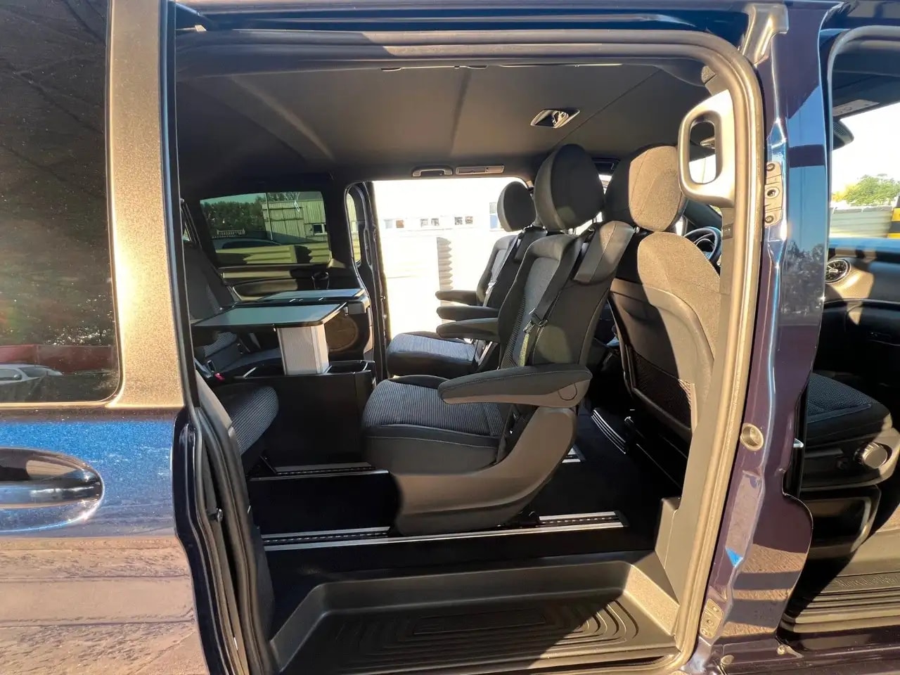 Mercedes-Benz V 300 V300 d LANG AMG-LINE NAVI DISTRONIC LED EL.TÜREN 13