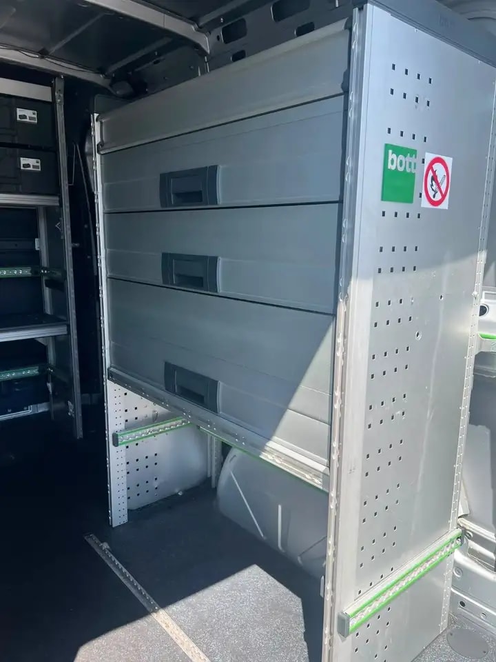 Mercedes-Benz Sprinter 314 AUTOMATIK NAVI TOTWINKEL KAMERA LED 11