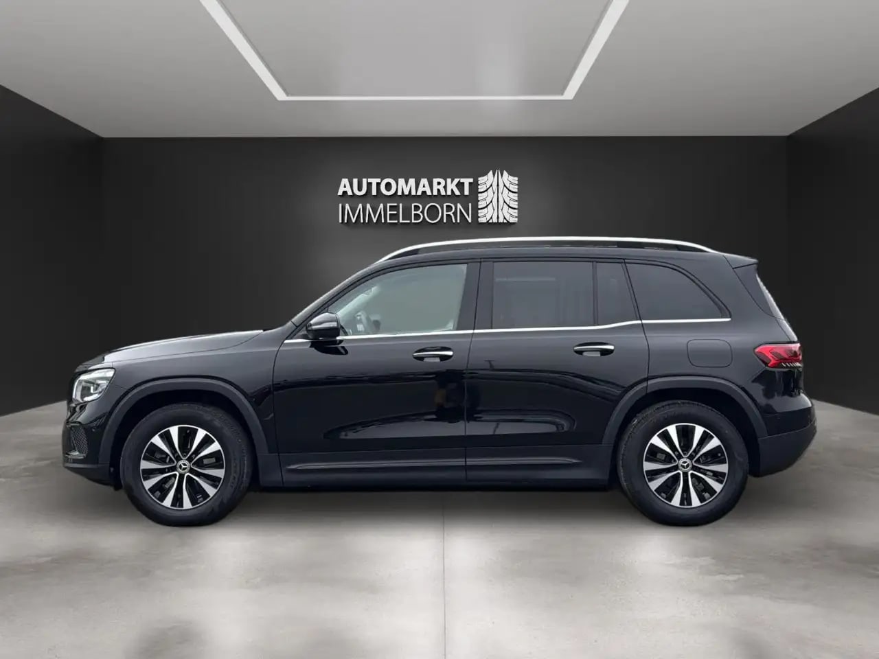 Mercedes-Benz GLB 200 d Massage*STHZG*Mubeam*Distro*belüSitze 11