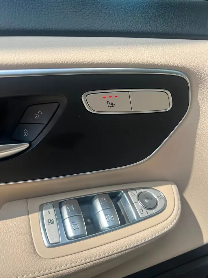Mercedes-Benz V 300 d LANG MARCO POLO KÜCHE LEDER LED AIRMATIC 14