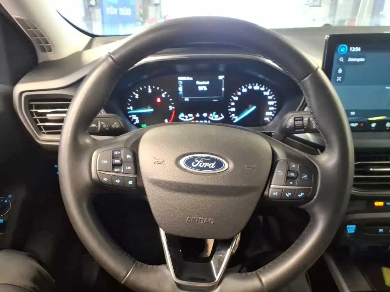 Ford Focus Active AHK*Kamera*17*LED*NaviGroß*Winterpa 11