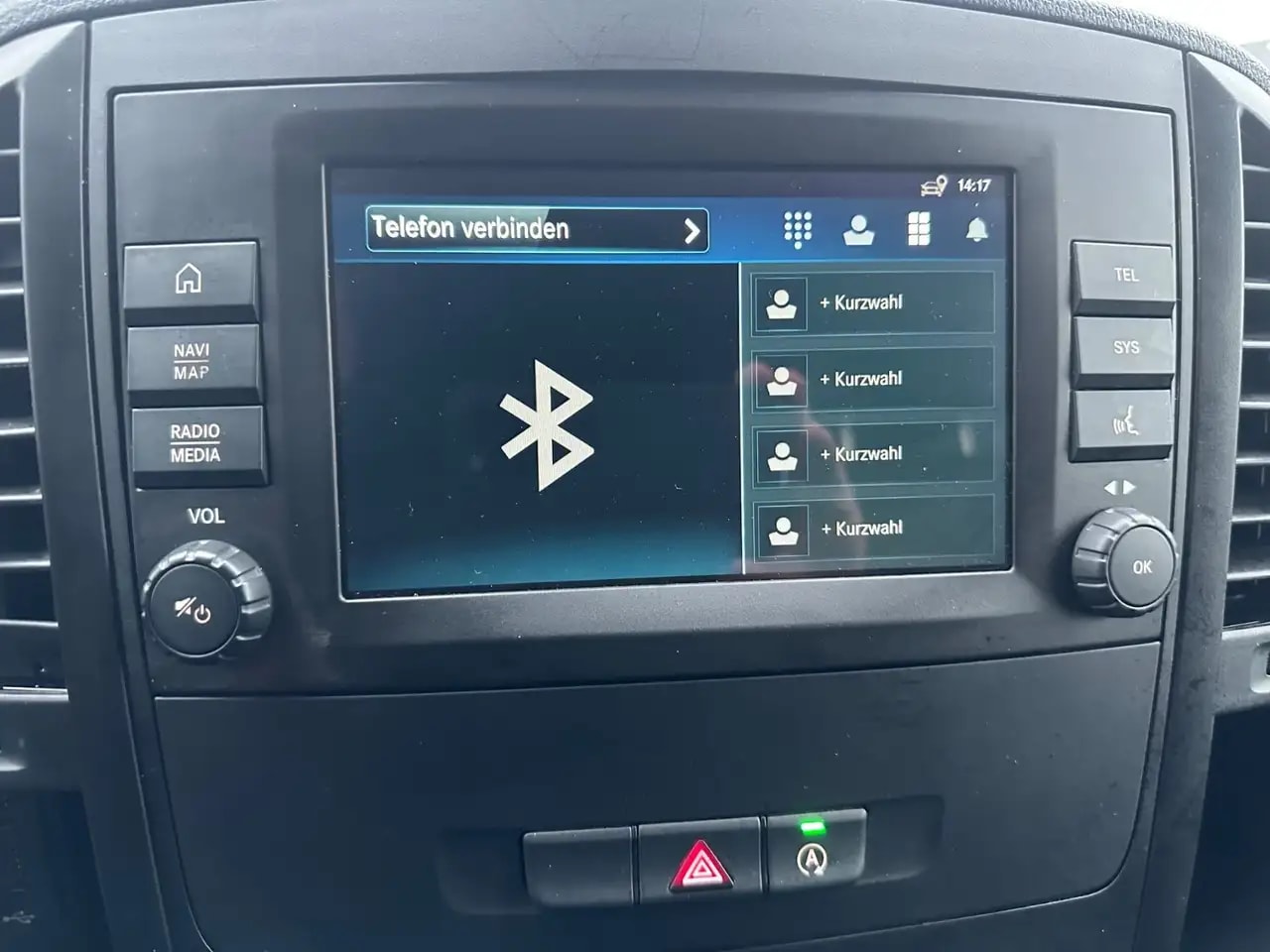 Mercedes-Benz Vito 114 MIXTO KOMPAKT 6-G KLIMA MBUX KAMERA AHK 18