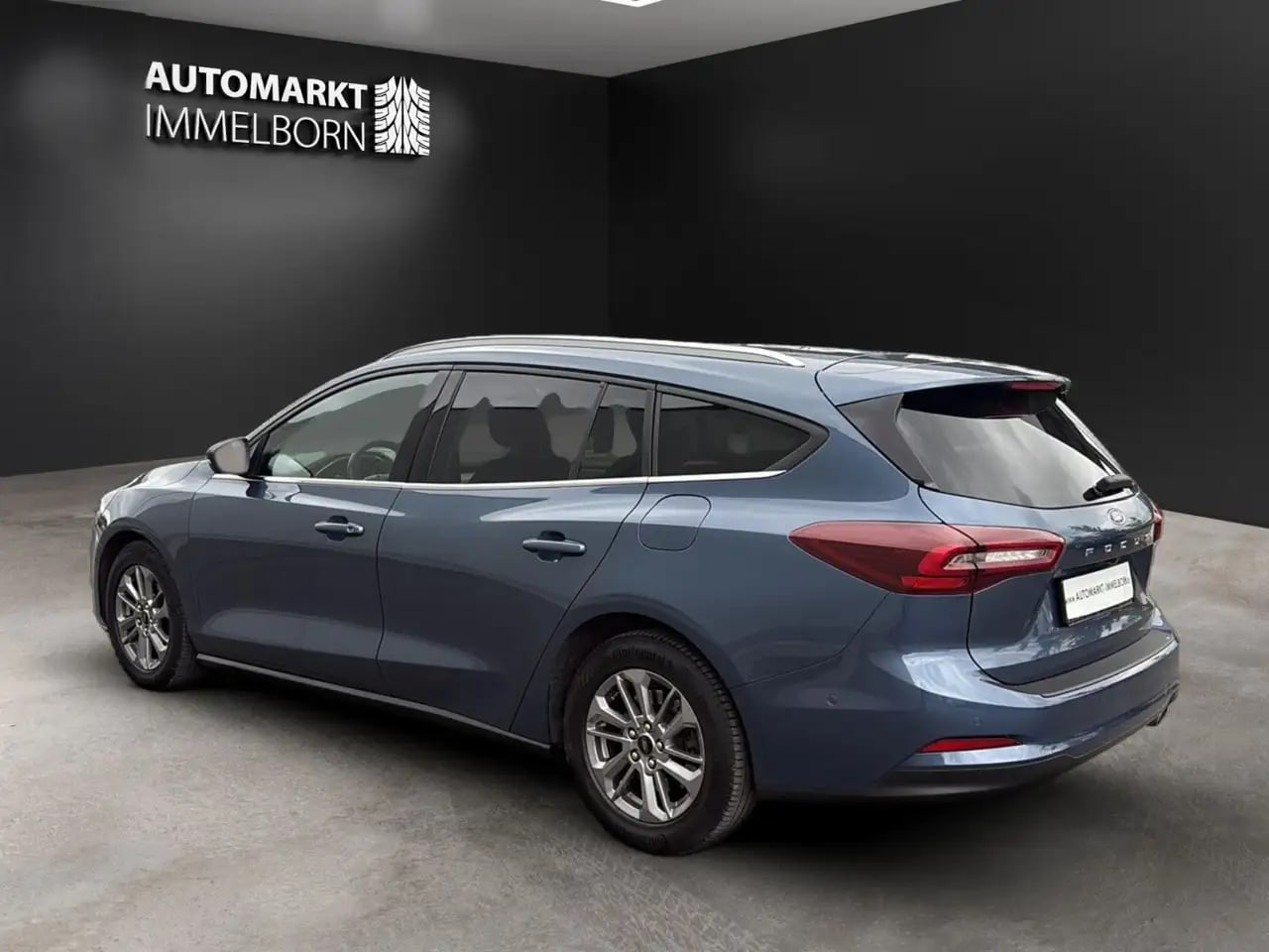 Ford Focus Titanium NaviGroß*Kamera*Winter*EasyParkin 6