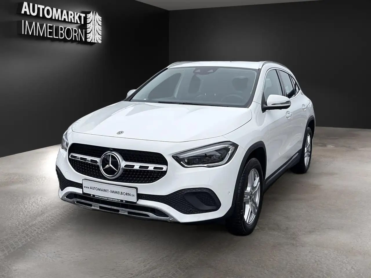 Mercedes-Benz GLA 250 e Mubeam*Distro*360*AHK*HUD*DAB*18* 4