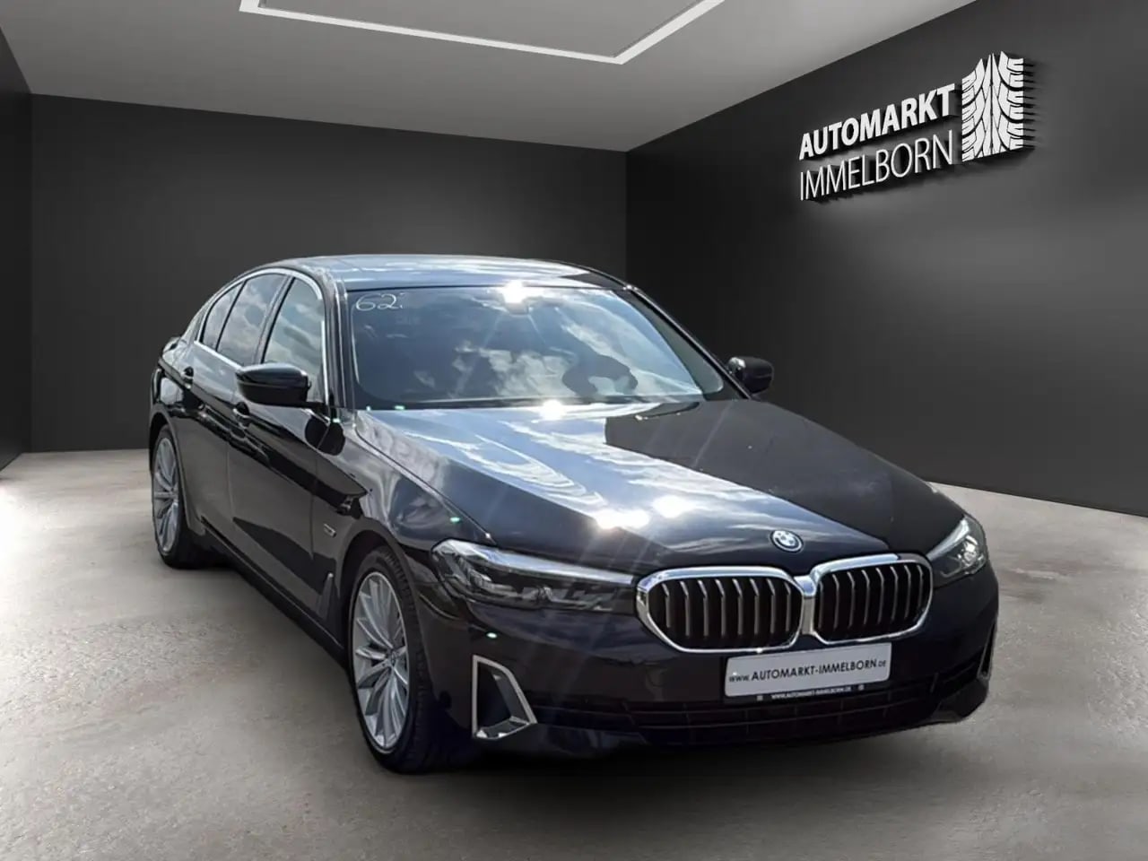 BMW 530 e xDrive Luxury Line Sdach*HUD*AHK*Kamera*Le 2