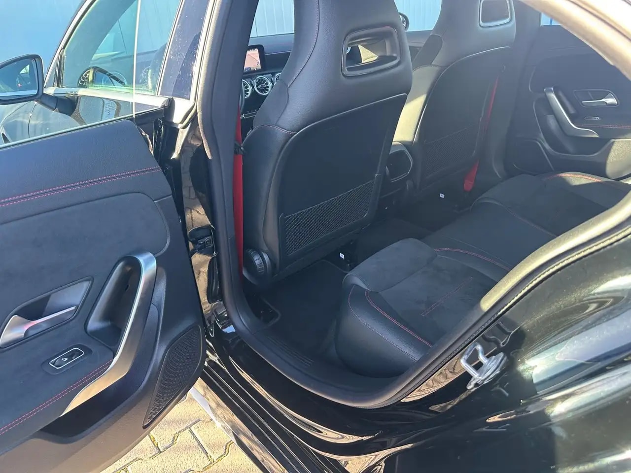 Mercedes-Benz CLA 35 AMG CLA35 AMG 4MATIC DCT 48V KEYLESS KAMERA FACELIFT 13