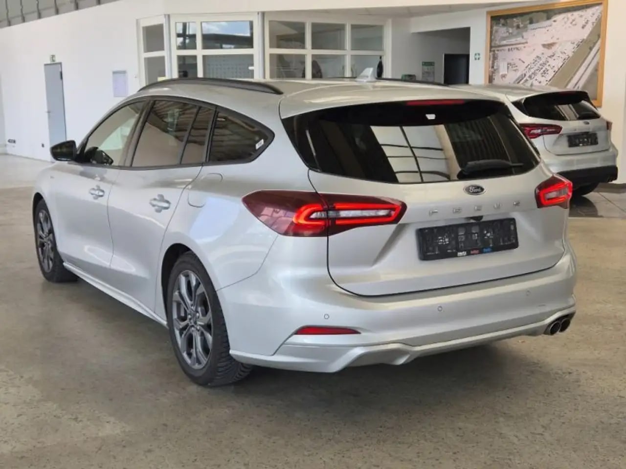 Ford Focus ST-Line X Kamera*Matrix*NaviGroß*ACC*TW*SP 4