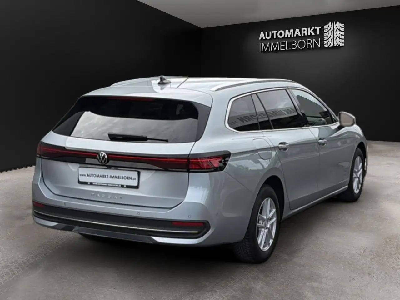 Volkswagen Passat Business HUD*ACC*AHK*LED*Navi*DAB*LM 9