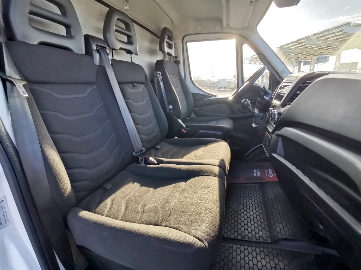 Iveco Ostatní 72C17 skříň 15pal/měchy/h.čelo 7