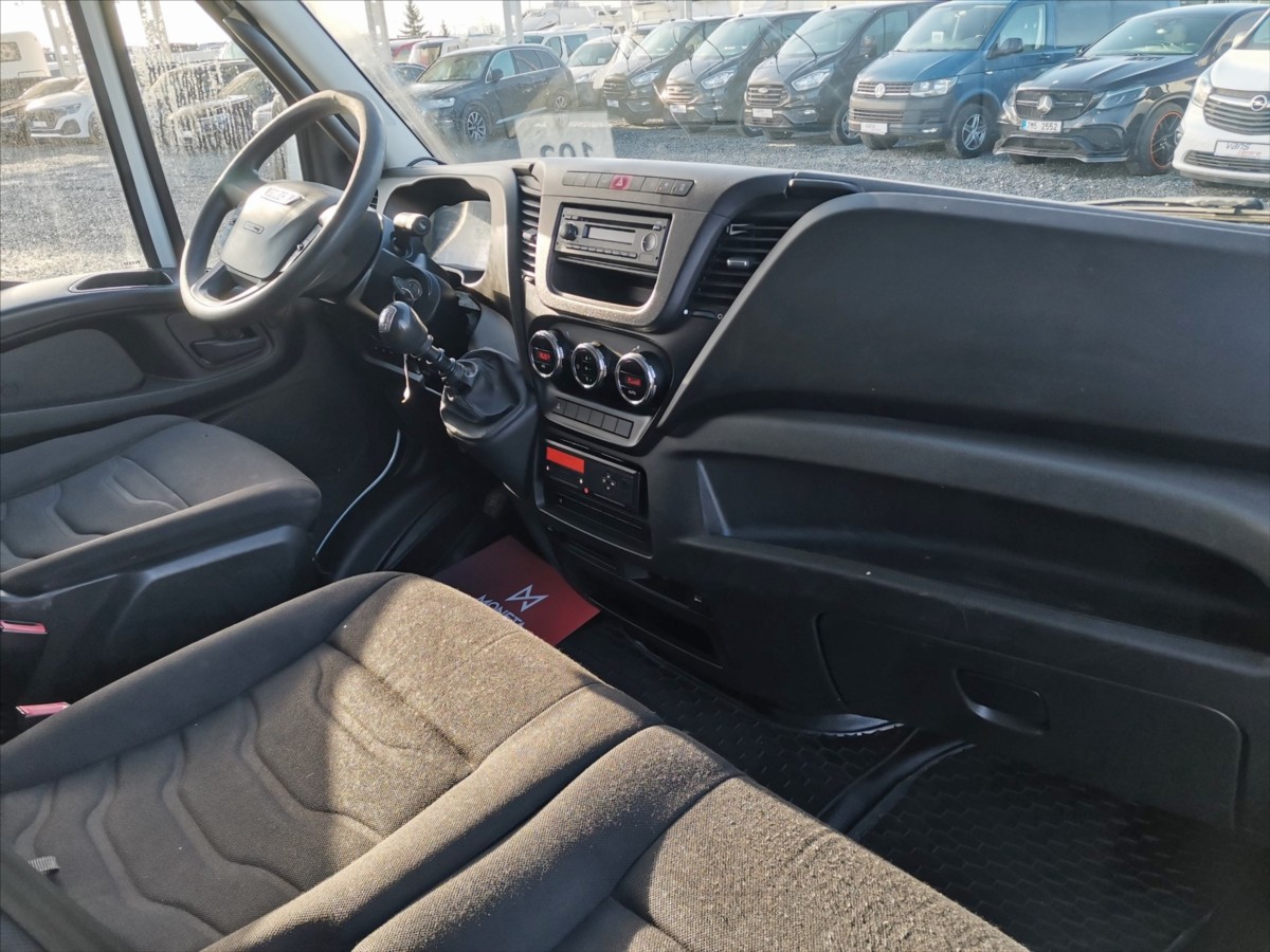 Iveco Ostatní 72C17 skříň 15pal/měchy/h.čelo 8