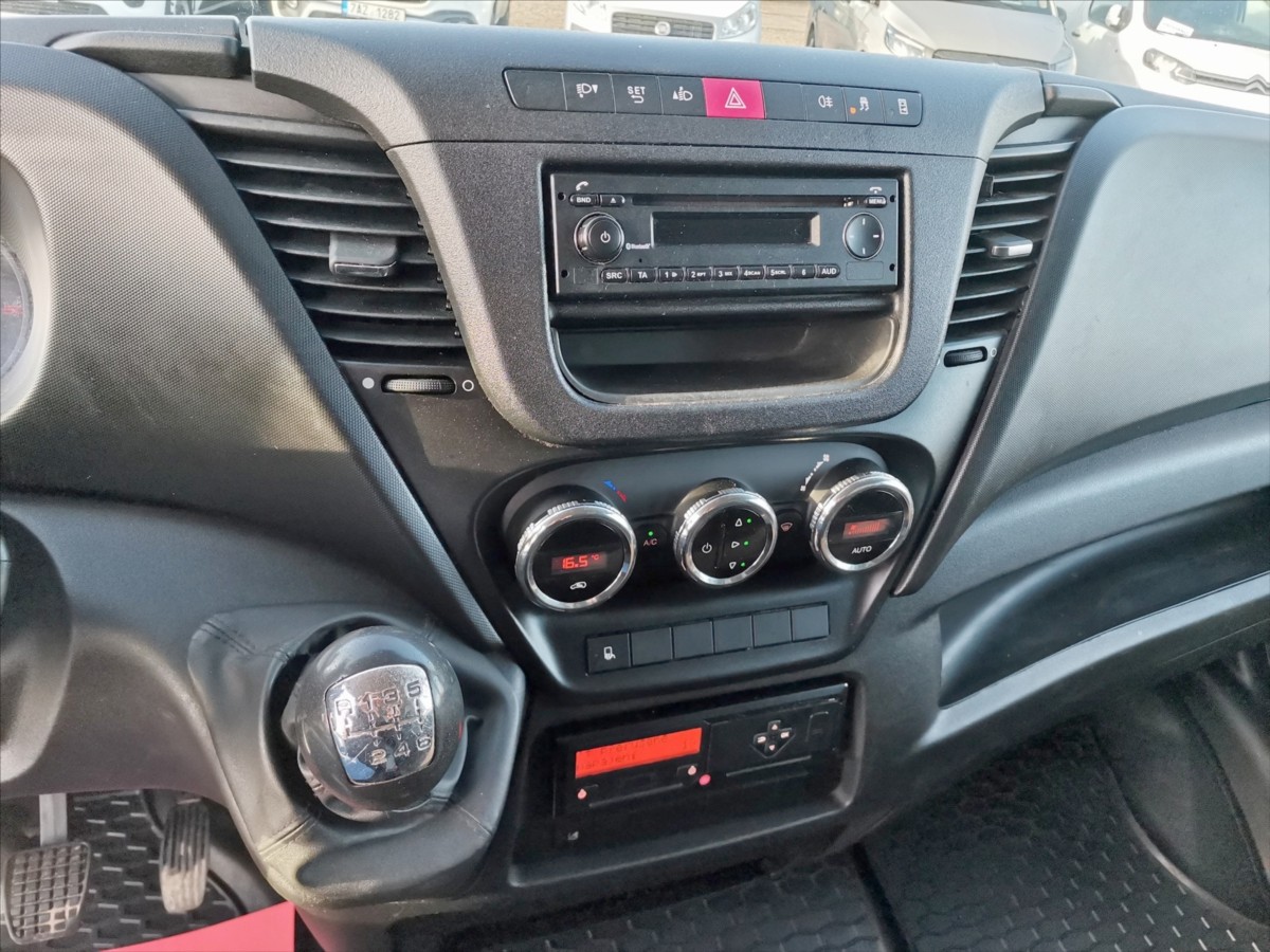 Iveco Ostatní 72C17 skříň 15pal/měchy/h.čelo 10