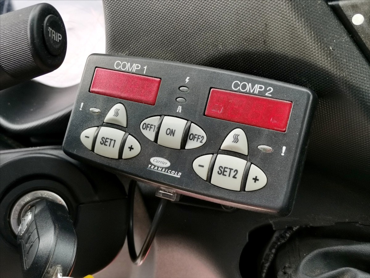 Iveco Daily 65C17 mrazí/topí/380V/2komory 12