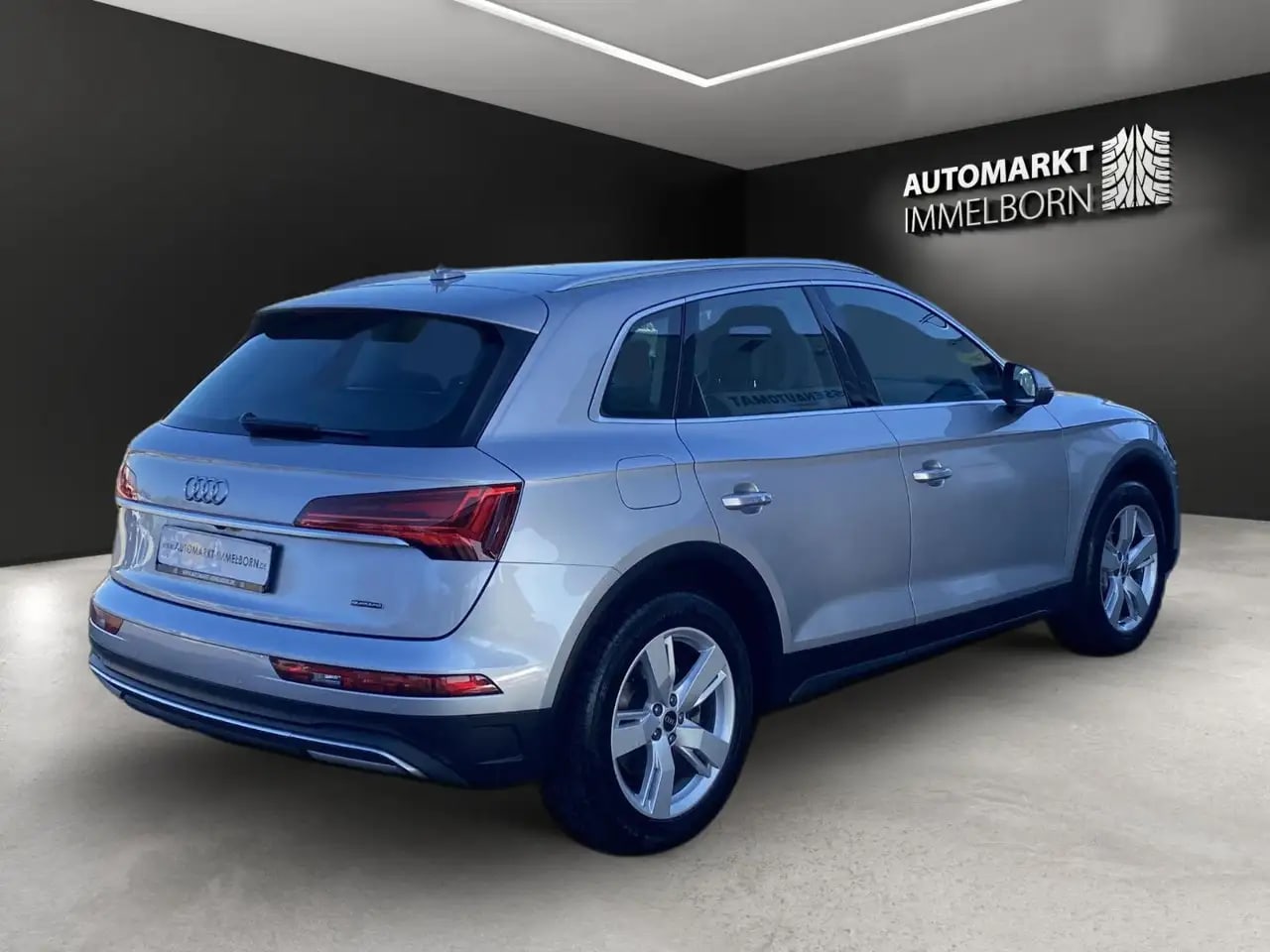 Audi Q5 50 e qu Pano*AHK*Headup*Kamera*19*Virtual*DAB 8