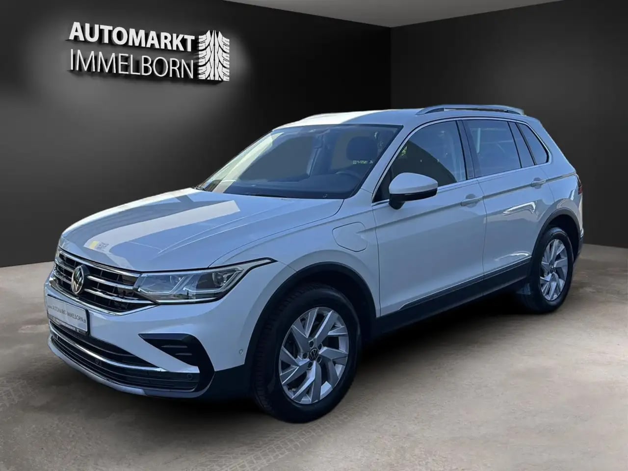 Volkswagen Tiguan Elegance eHybrid Matrix*Kamera*ACC*3Zonen 4