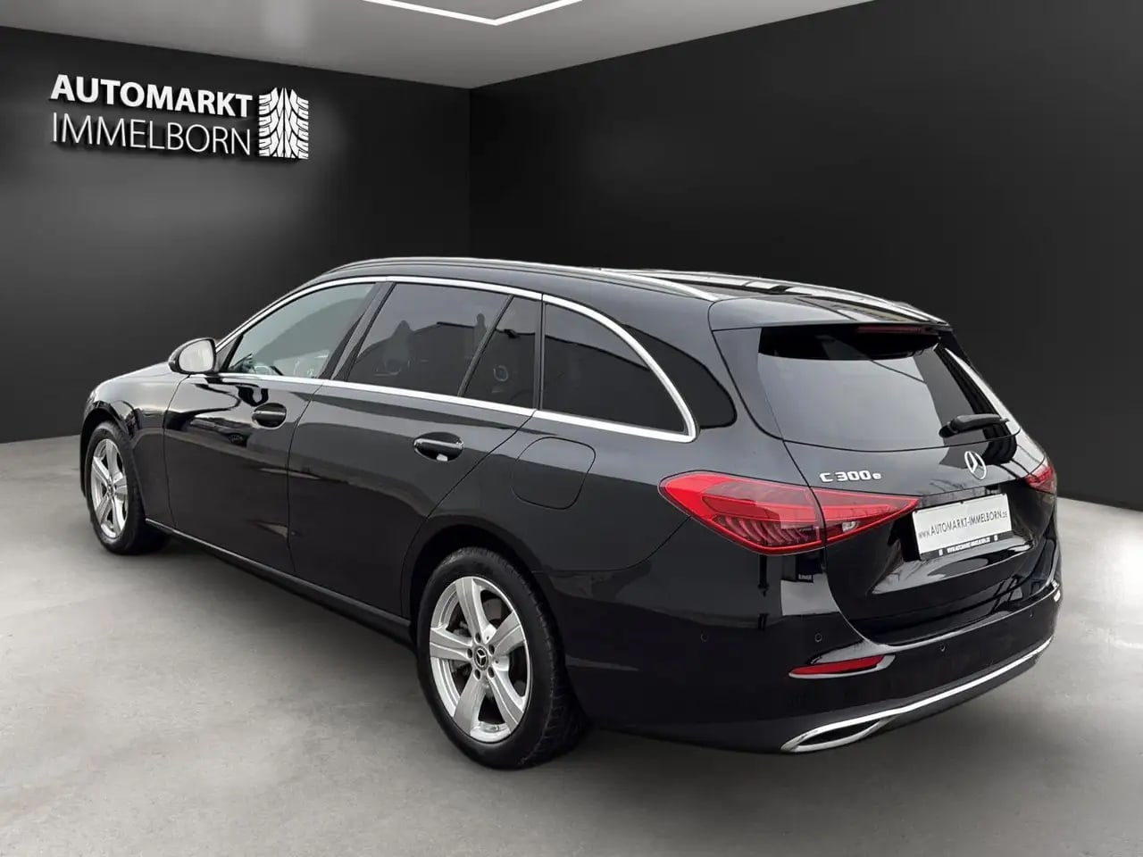 Mercedes-Benz C 300 T e Mubeam*Pano*Distro*360*Memor*SO96% 5