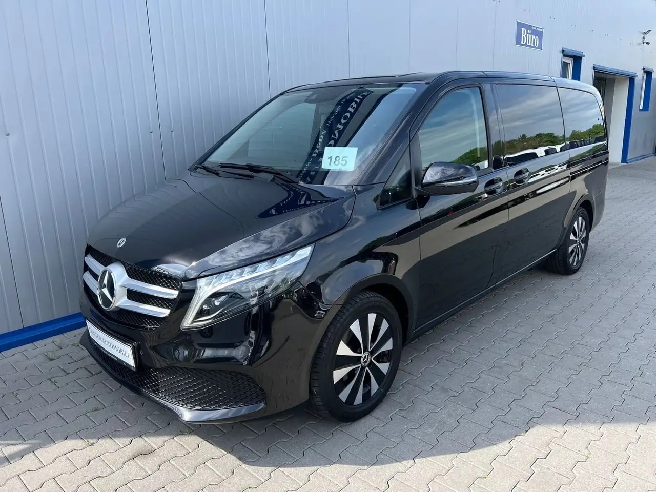 Mercedes-Benz V 220 LANG 9G-TR SPORTPAKET NAVI WEBASTO LED AHK
