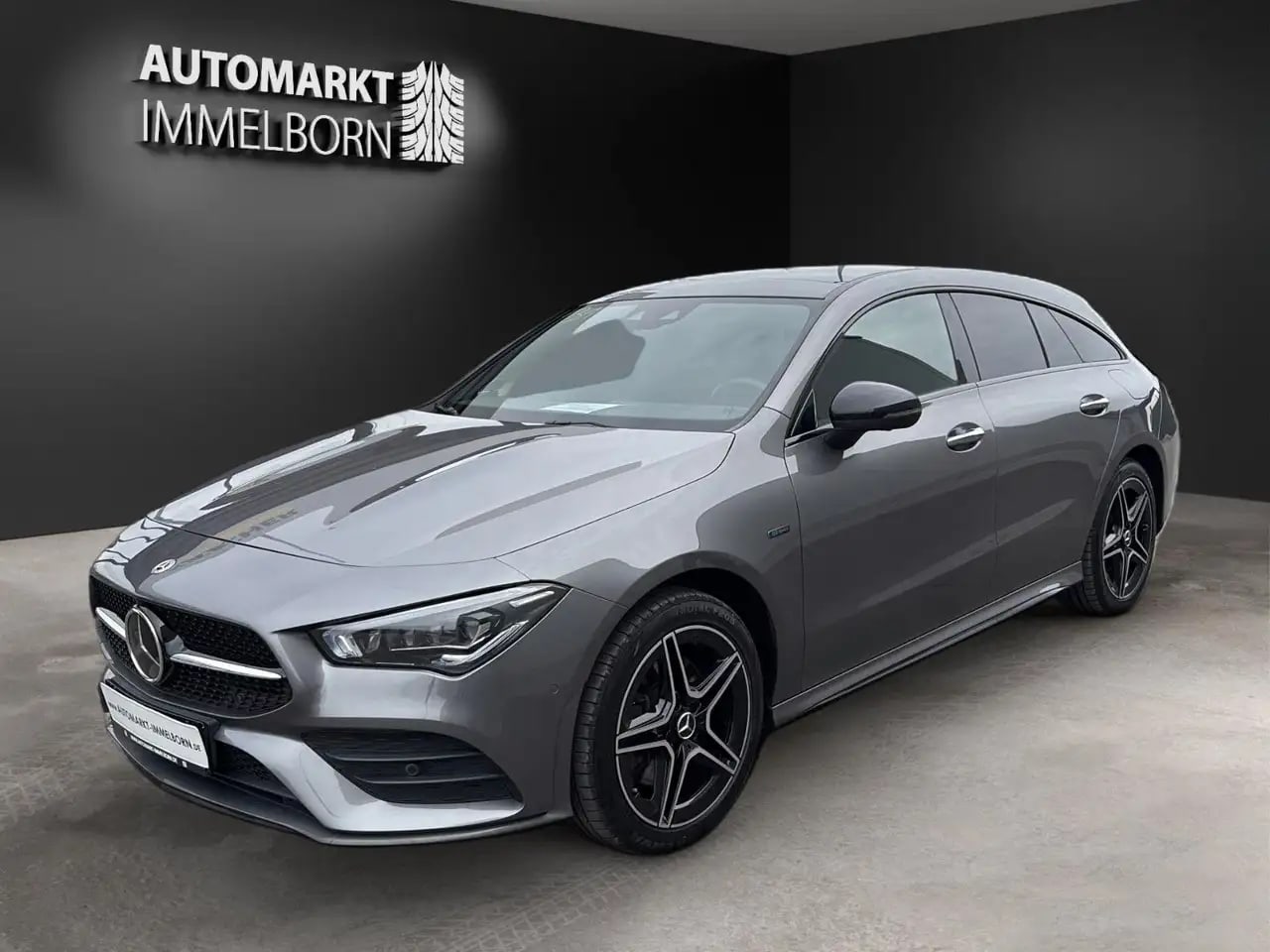 Mercedes-Benz CLA 250 AMG Pano*Distro*360*AHK*Burmes*SOH98% 2