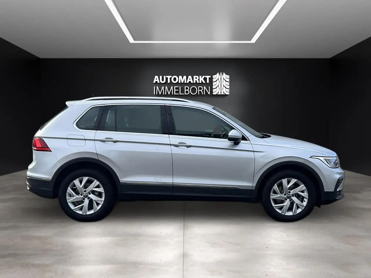 Volkswagen Tiguan Life eHyb Massag*LED*Kamera*4xSH*Winterpa 12